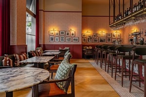 bar